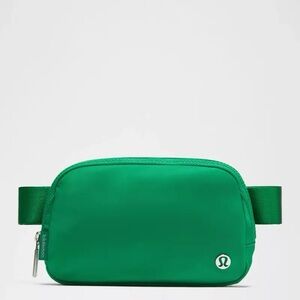 Lululemon Belt Bag - Green